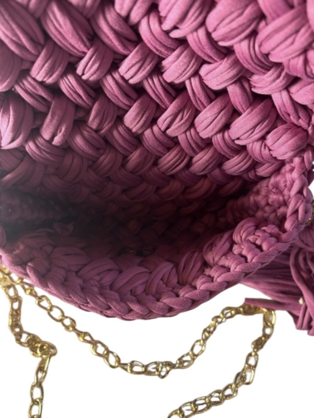 Woven Pink Rope-Handle Crossbody Bag with Gold Chain - Picture 3 of 3